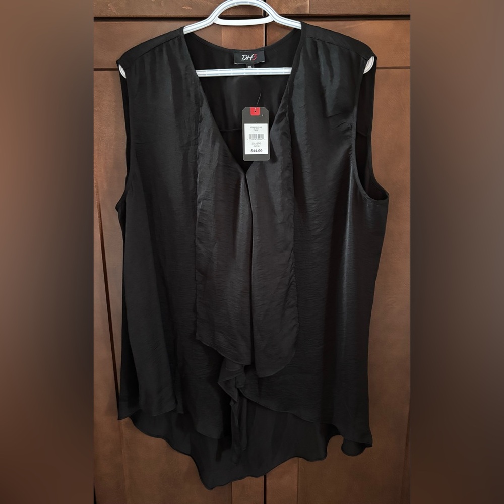 Denver Hayes Black Sleeveless Blouse